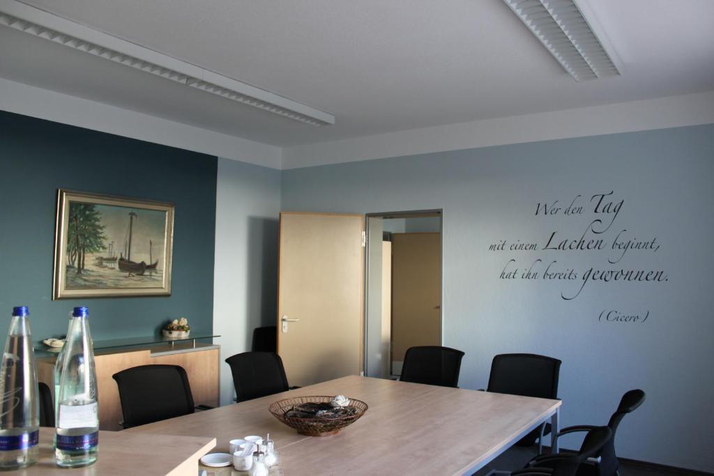 Ebern Landhotel Zur Alten Kaserne מראה חיצוני תמונה